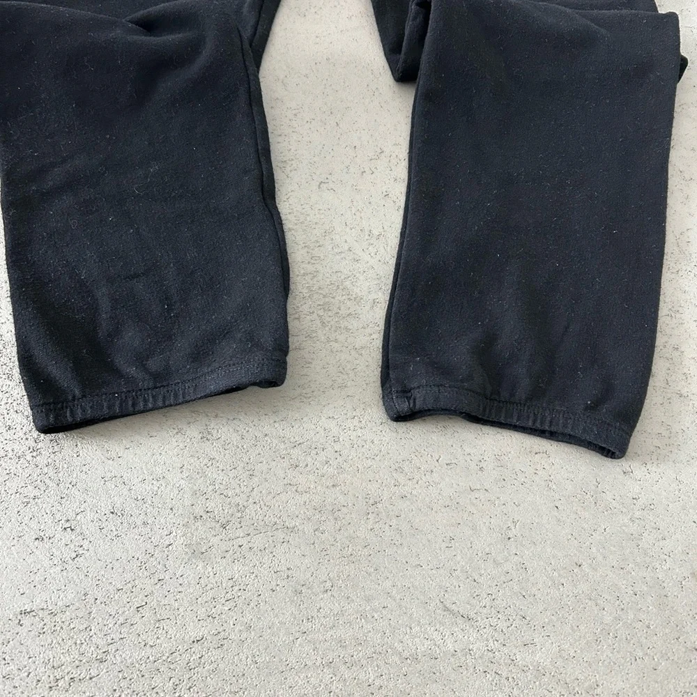 Monrow Mommy Jogger Pants with White Drawstring - Picture 4 of 5